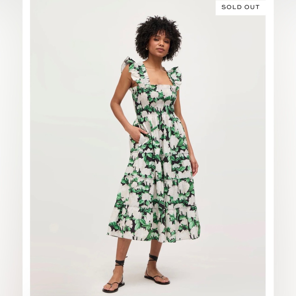 EUC House Ellie Nap Dress Night Bloom Medium